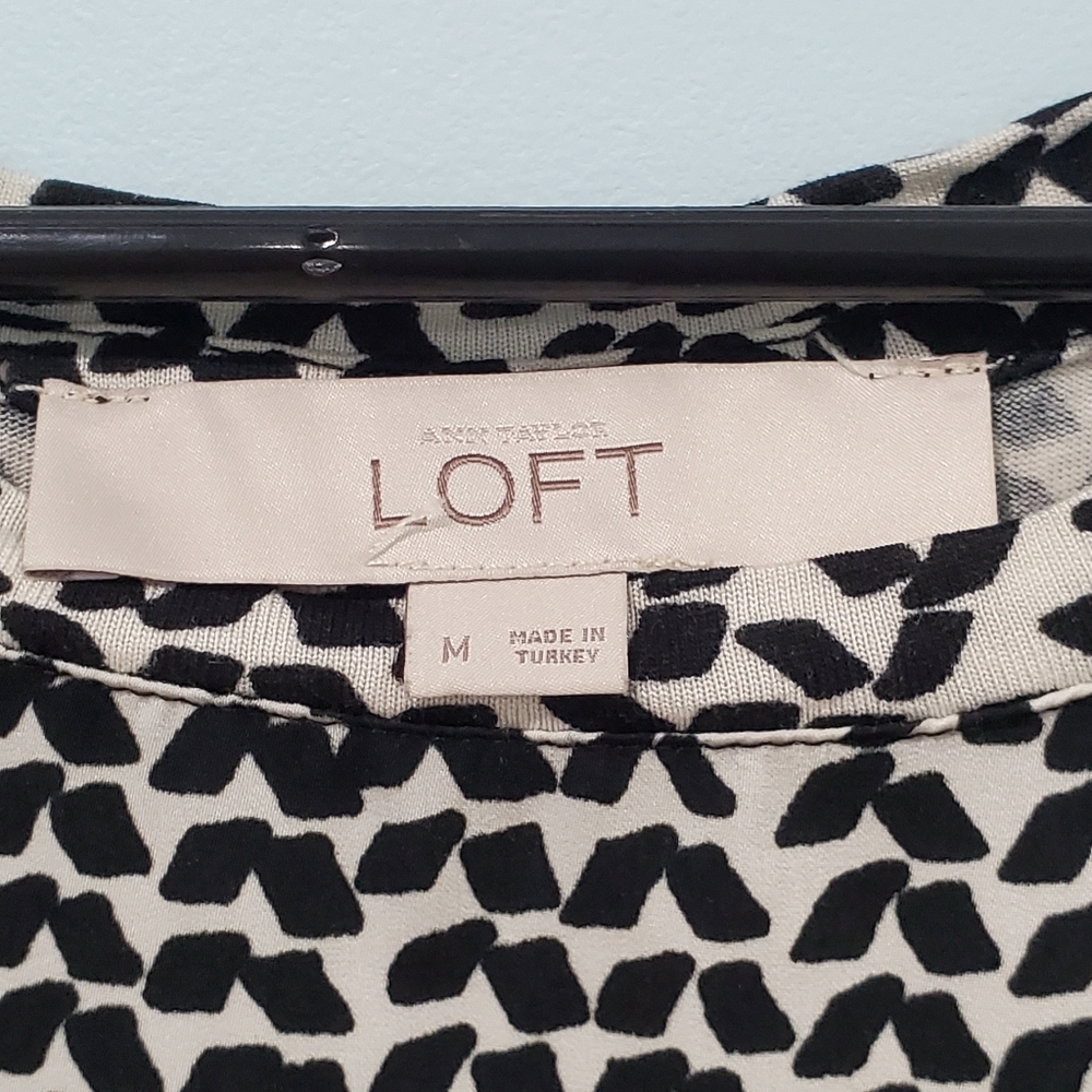 Loft sleevless top - Picture 2 of 7